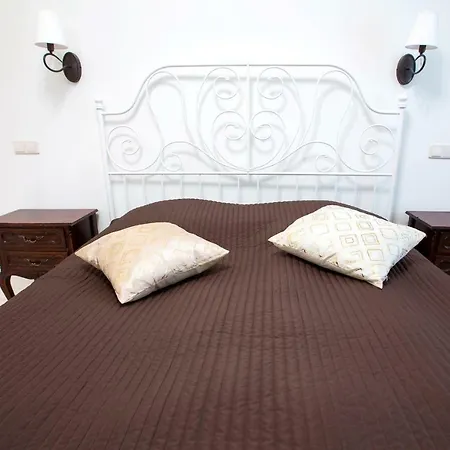 Butas Old Town Klaipedos Street